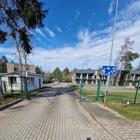 Giruliu Apartamentai Prie Juros Апартаменты *